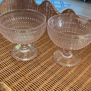 Chic Pink Glass Dessert Bowls